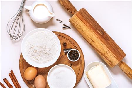 چگونه آرد مناسب برای هر نوع پخت را انتخاب کنیم؟